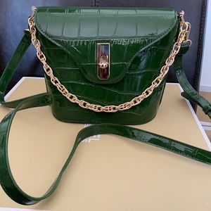 Cross body bag